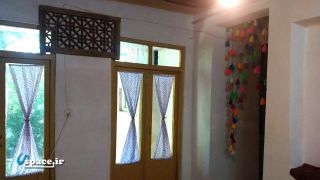 نمای داخلی اتاق اقامتگاه بوم گردی سرای خرم - باغ شهر خوانسار